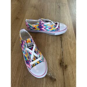 Canvas Sneakers Womens 8 Fuchsia Multi Color New Chevron Ikat Low Top Boho‎